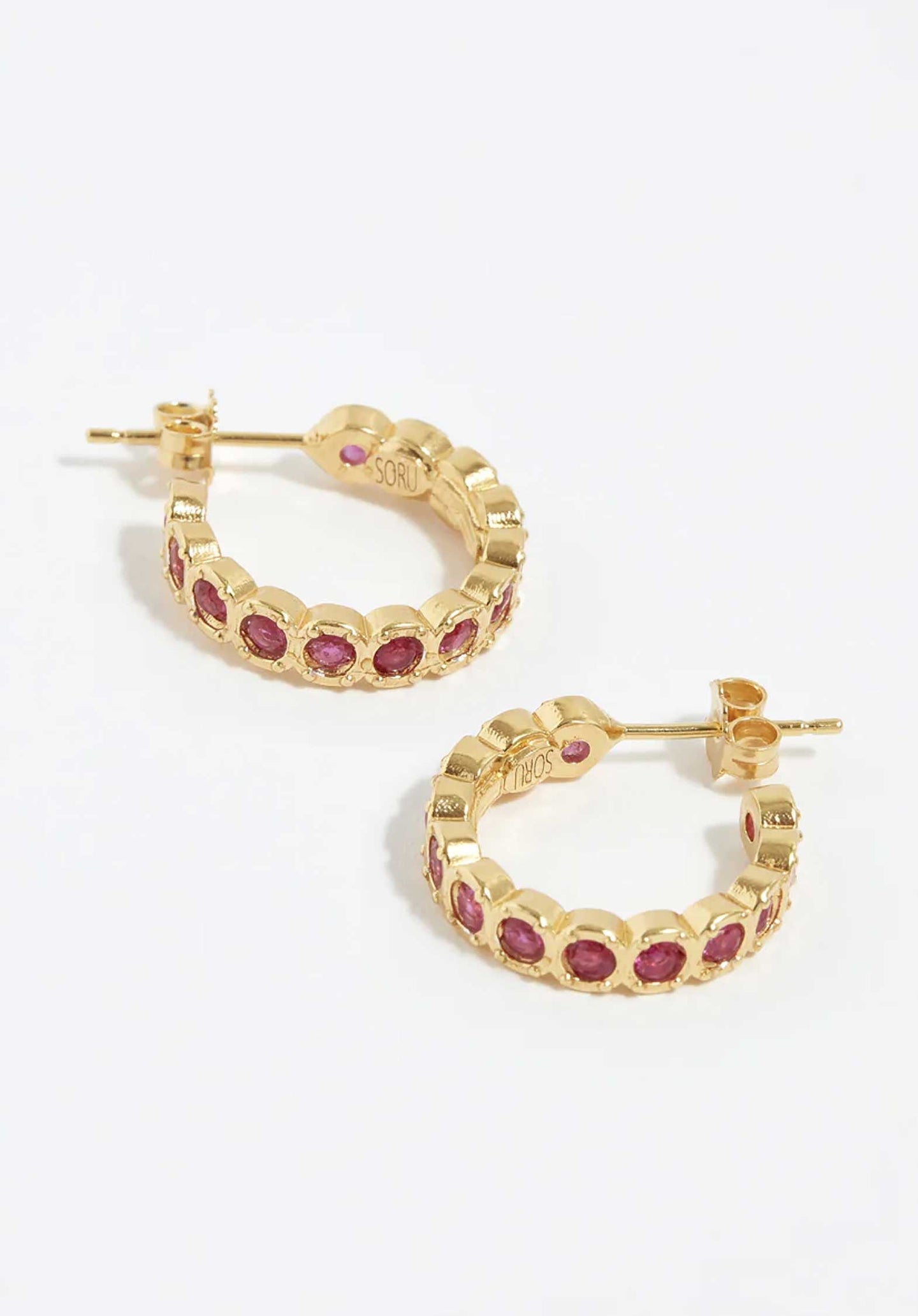 Earring  Etruria Red