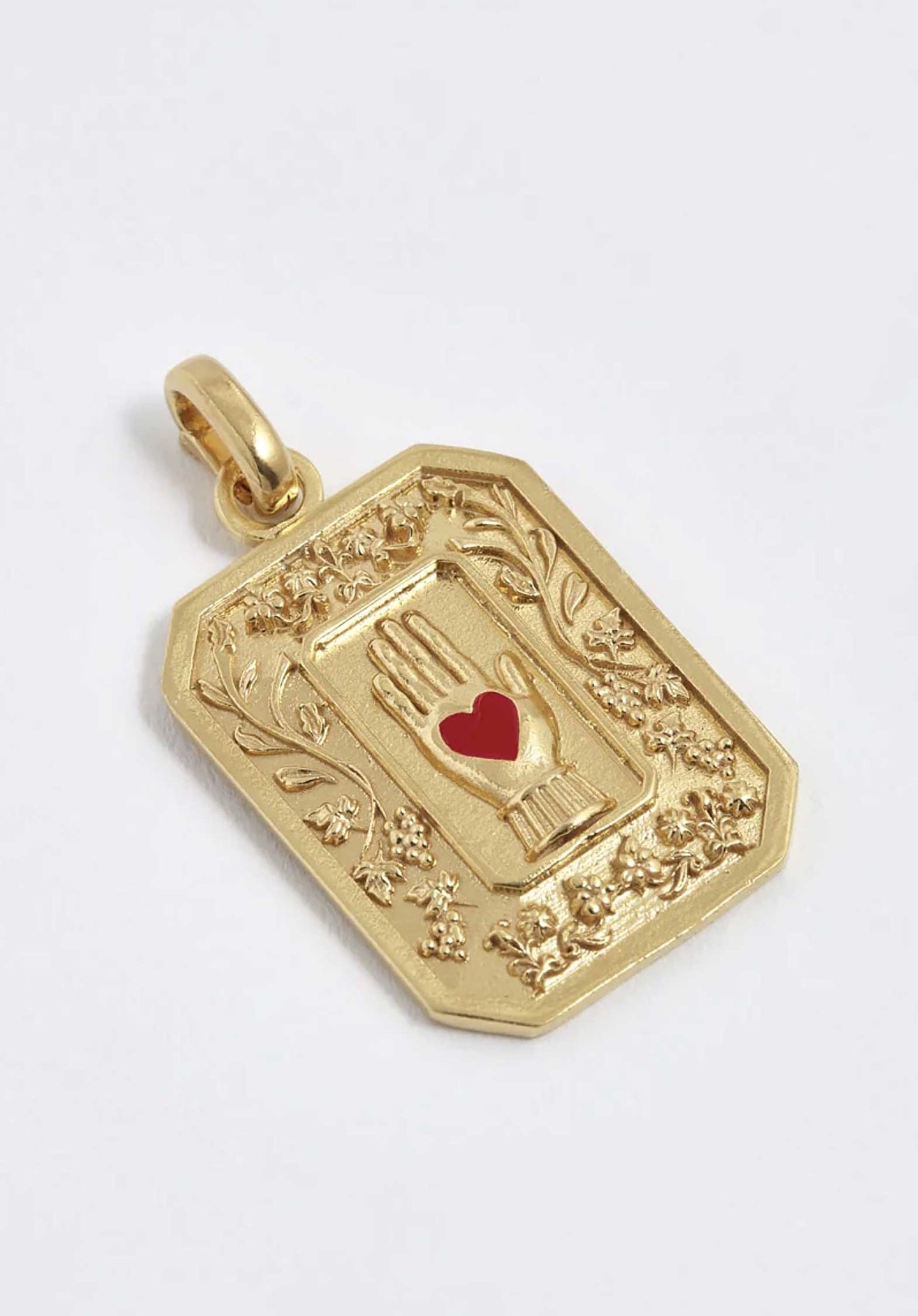 Pendant Heart In Hand Gold